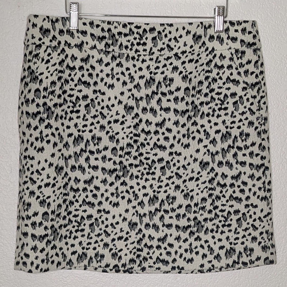 Loft Mini Skirt Cheetah‎ Print Off White/Grey/Black Lined Women's L NWT